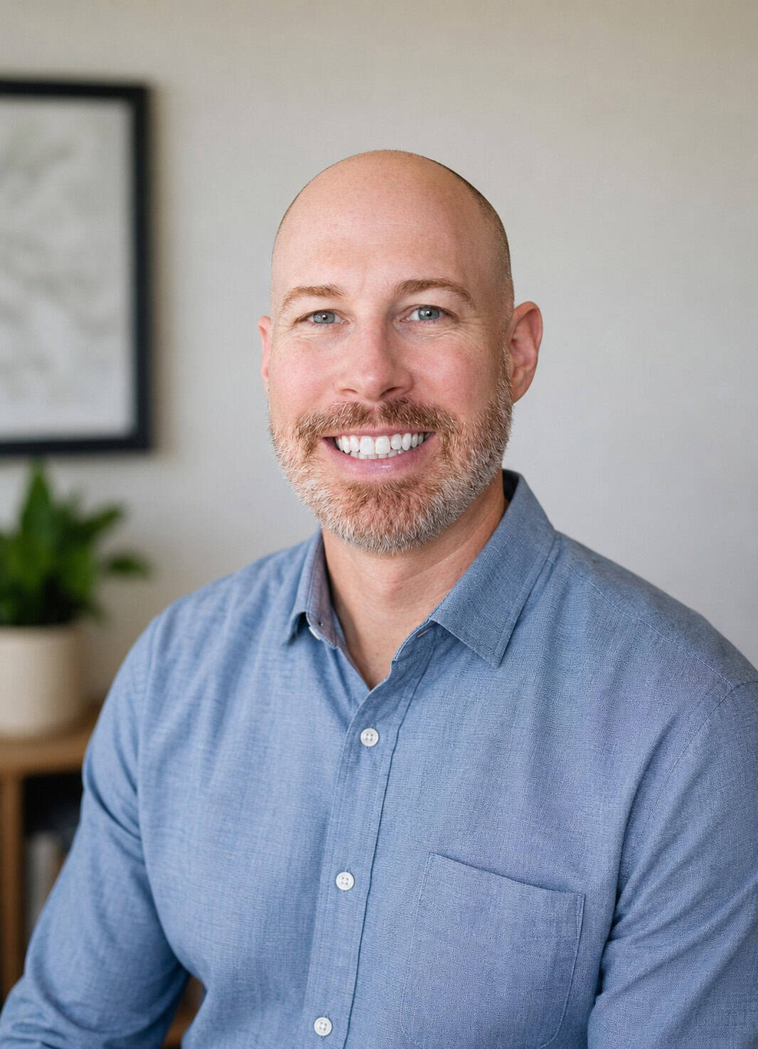 Professional headshot of Daniel Currie, CPA, EA, MST, specializing in taxation and advisory services for businesses and individuals.